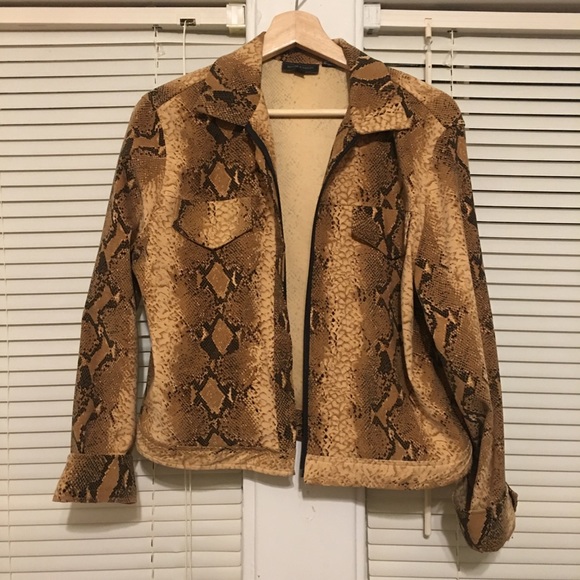 Snake Print Cropped Zip Jacket/Shirt - Picture 3 of 5